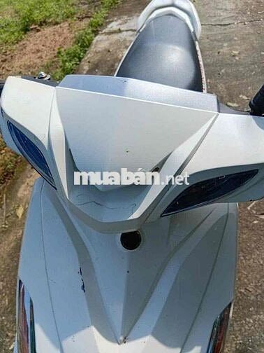 Yamaha Luvias GTX Trắng