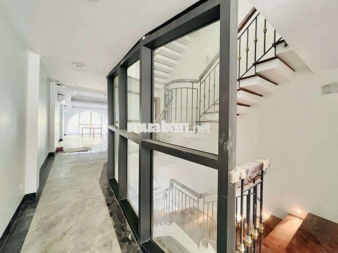 MT BỜ BAO-SƠN KỲ DT 4.2*28M HẦM- LỬNG- 6 LẦU 6PN6WC THANG MÁY