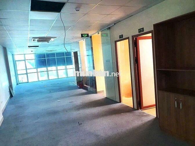 MẶT TIỀN VỊ TRÍ CỰC ĐẸP Q10_ DIỆN TÍCH LỚN_ THANG MÁY PCCC