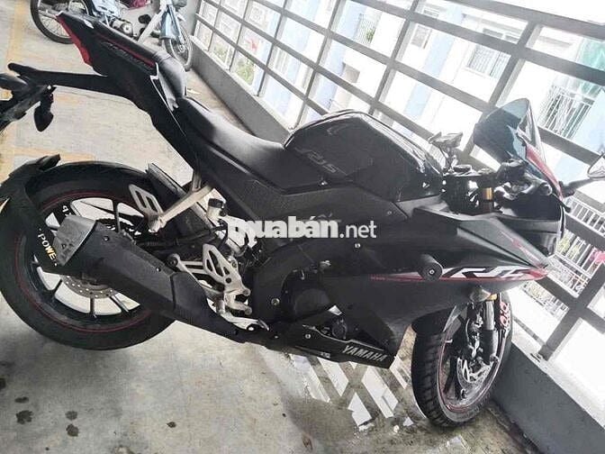 Yamaha R15 Đen Côn tay Thể thao