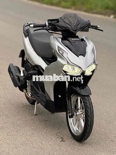 AB 2022 nồi mâm crom âu đỳ phụt sau RCB biển 43 má