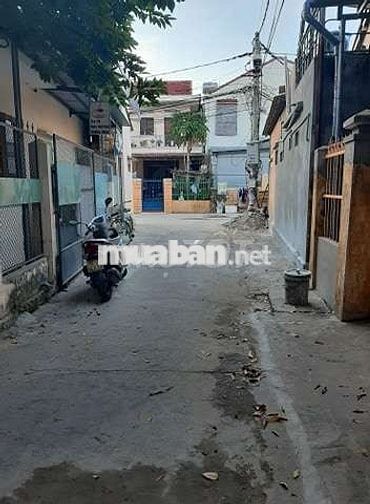 Bán nhà 3 mặt kiệt ô tô trần hưng đạo cách phố cổ 700m