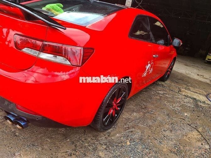 Kia Cerato 2.0 Đỏ 2 cửa