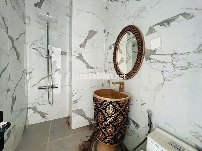 MT BỜ BAO-SƠN KỲ DT 4.2*28M HẦM- LỬNG- 6 LẦU 6PN6WC THANG MÁY