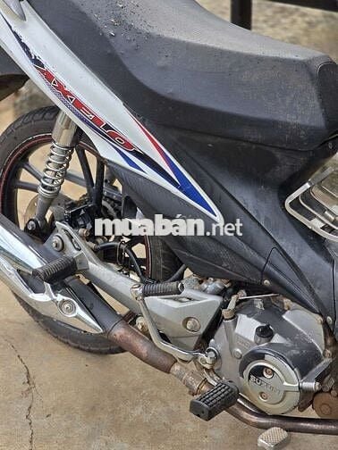 SUZUKI AXELO 125CC côn tay