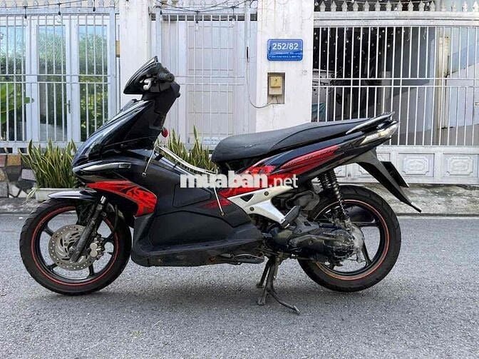 Honda Air Blade Thái Đen