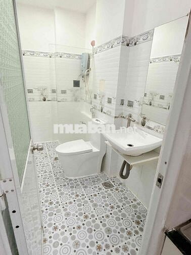 cho thuê nhà 1MB và 12CHDV đường Trần Thiện Chánh Q10