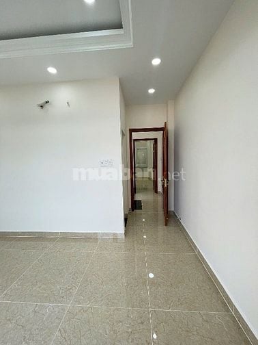 Nhà mới sát QL13 HXH Nội thất đầy đủ , 1T3L FULL NT