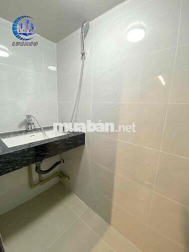 PHÒNG ĐẸP TẠI MẶT ĐƯỜNG TRIỀU KHÚC