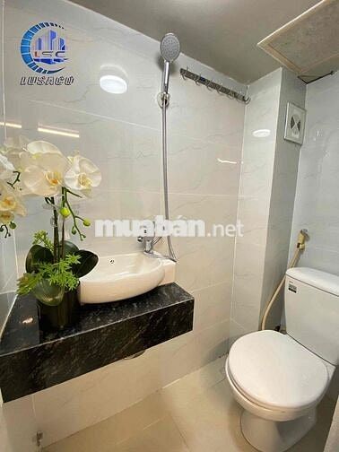 PHÒNG ĐẸP TẠI MẶT ĐƯỜNG TRIỀU KHÚC