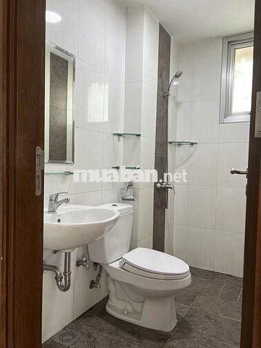 CHO THUÊ 2PN 2WC DT 68m2 RUBY CELADON NGAY TRUNG TÂM MUA SẮM AEON MALL