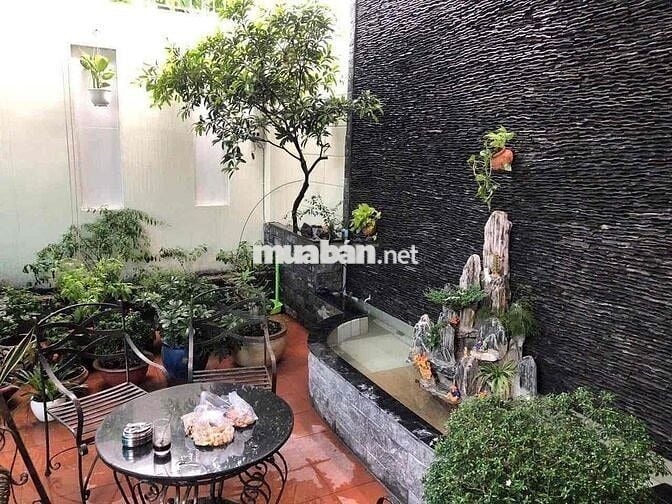 Cho Thuê Biệt Thự DT 9x16 1Trệt 1Lầu 3Pn 3Wc Sân Đậu Ôtô Ngã Tư Ga