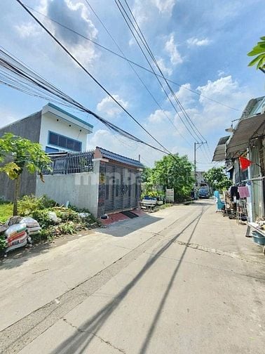 Ngột bank bán gấp lô đất Bùi Thị Xuân, P.Tân Bình Dĩ An 82m2 -1,12 tỷ