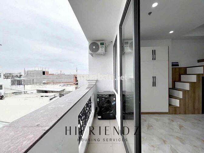 DUPLEX BAN CÔNG FULL NỘI THẤT CAO CẤP NGAY GẦN NGÃ TƯ BỐN XÃ