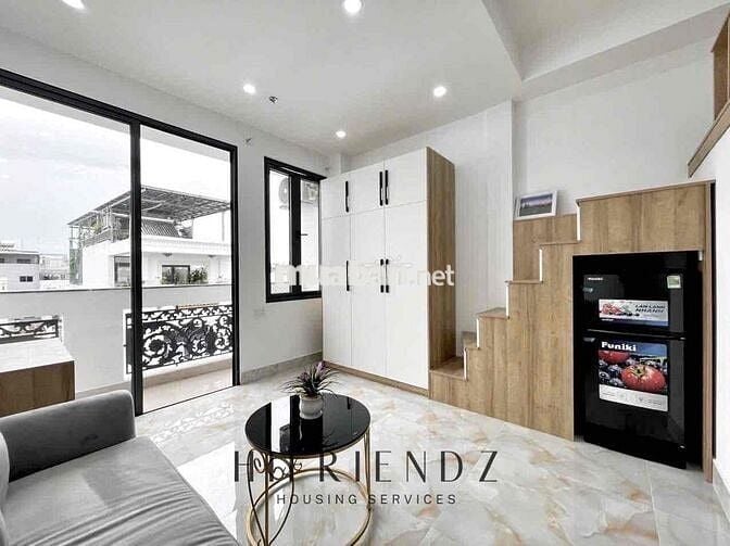 DUPLEX BAN CÔNG FULL NỘI THẤT CAO CẤP NGAY GẦN NGÃ TƯ BỐN XÃ