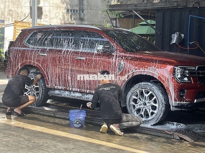 Everest Tita 4x2 cuối 2023 - 36k km Full ls hãng