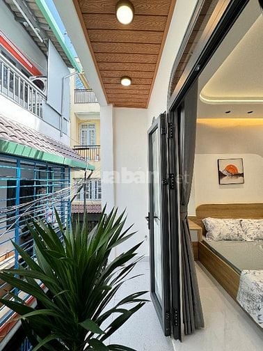 Nhà mới & đẹp - 3 tầng trung tâm Phú Nhuận