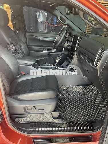 Everest Tita 4x2 cuối 2023 - 36k km Full ls hãng