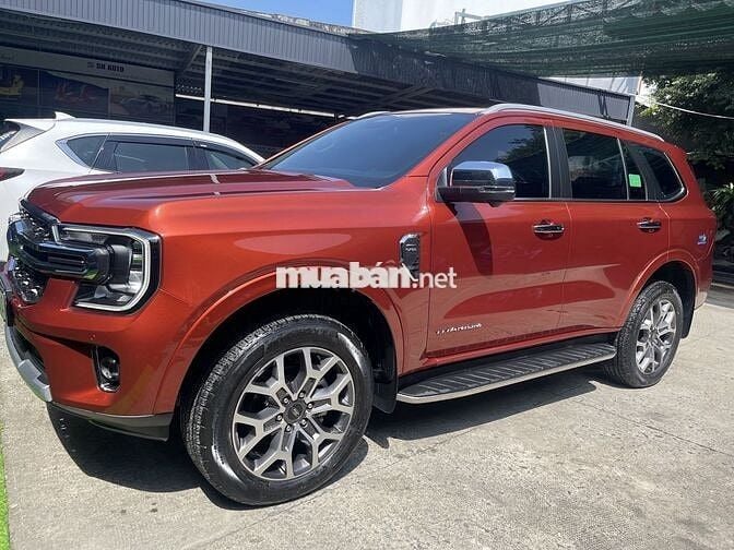 Everest Tita 4x2 cuối 2023 - 36k km Full ls hãng