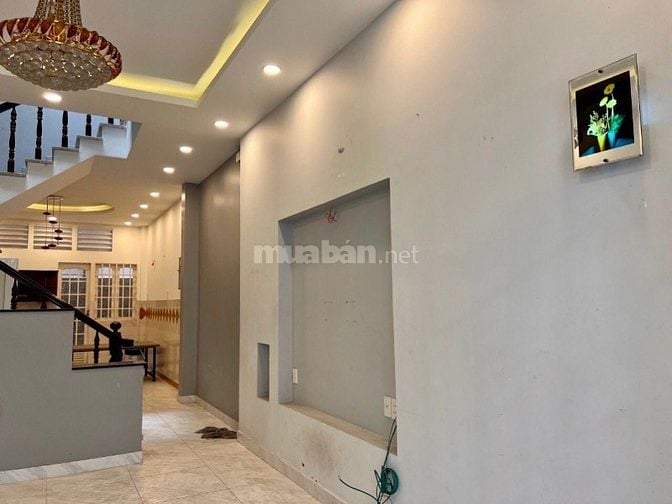 ĐỪNG BỎ QUA CĂN NHÀ 44,8m2 giá 2,390tỷ đường Hoàng Văn Thụ, Tân Bình