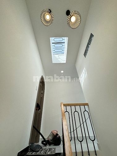 Nhà mới & đẹp - 3 tầng trung tâm Phú Nhuận