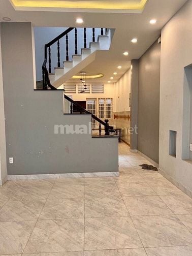 ĐỪNG BỎ QUA CĂN NHÀ 44,8m2 giá 2,390tỷ đường Hoàng Văn Thụ, Tân Bình