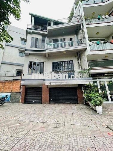 Cho Thuê Nhà Mặt Tiền-Có Sân Siêu Rộng-Bình Tân(Giáp Quận 6)