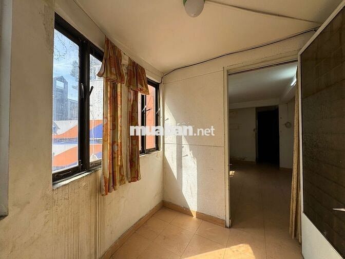 CHO THUÊ NHÀ NGUYÊN CĂN – 728 TRẦN HƯNG ĐẠO, P.2, Q.5