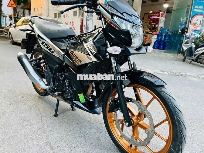 Suzuki Satria F150 Đen Trắng Cam