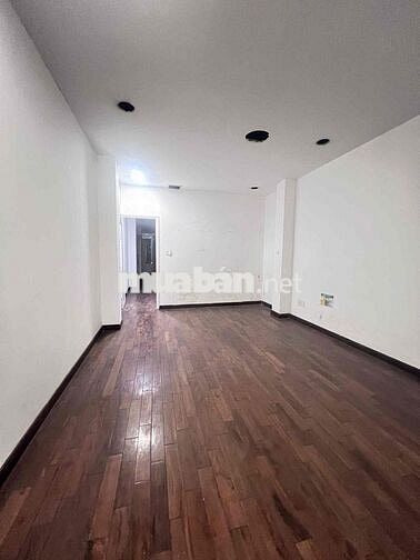 CHO THUÊ TÒA NHÀ MẶT TIỀN ĐƯỜNG 3/2 – PHƯỜNG 12, QUẬN 10 giá giảm chỉ