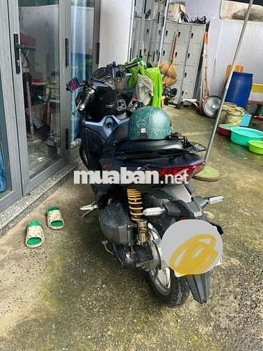 cần bán xe vario 150 chính chủ dọn kiểng