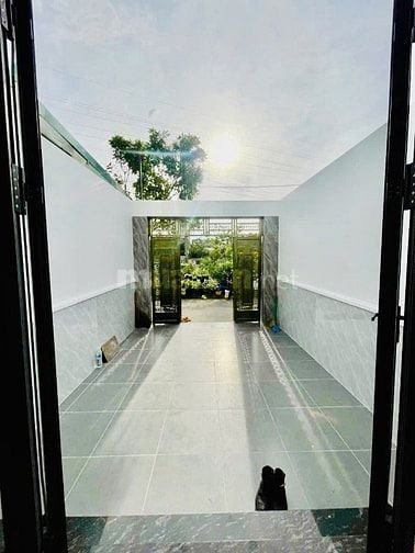 Nhà mới đẹp 5pn khép kín, 6wc, hẻm xe hơi tránh, hoàn công