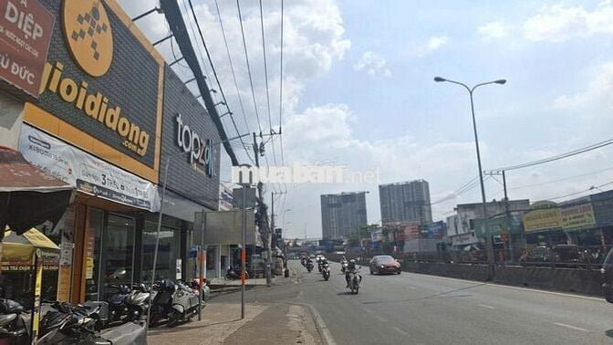 Cho thuê nhà mặt tiền kinh doanh vị trí đẹp, gần chợ, giá từ 5tr/th