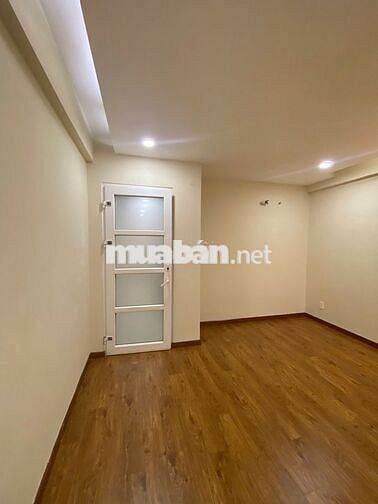 Cho thuê căn hộ mặt tiền Tôn Thất Thuyết Q4 1 trệt 2 lầu 160m2