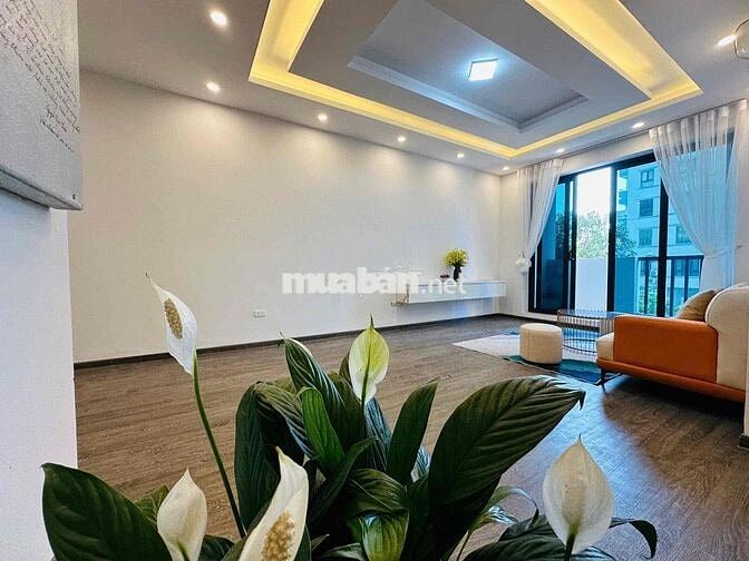 chủ nhờ bán căn hộ 3 ngủ lô góc Cổ Nhuế, đủ đồ sẵn sổ đỏ đẹp