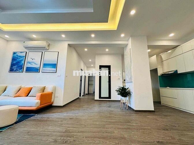 chủ nhờ bán căn hộ 3 ngủ lô góc Cổ Nhuế, đủ đồ sẵn sổ đỏ đẹp