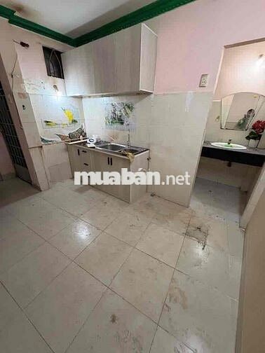 Rẻ Nhất Quận 3 Nhà Hẻm Cách Mạng Tháng 8 nở hậu 6,5m