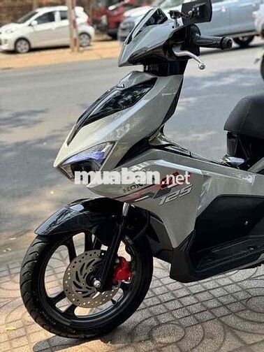 Air blade 2018 - xám xi măng