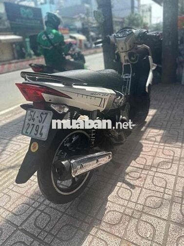 YAMAHA NOVO 4 cavet theo xe giầy tờ đầy đủ