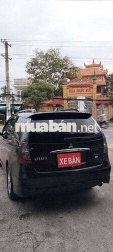 Mitsubishi Grandis 2005 2.4 MIVEC Đen