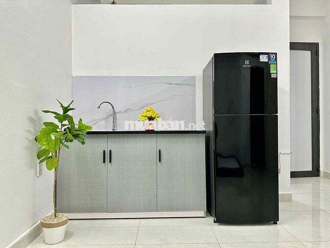 CHO THUÊ PHÒNG TRỌ FULL NỘI THẤT SIÊU RỘNG NẰM GIỮA VĂN HIẾN , HUIT