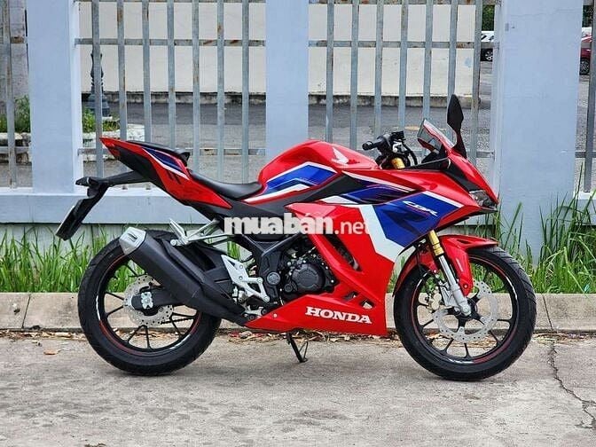 CBR150R 2022 new 99% 170km mới keng