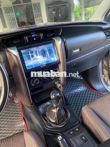 Toyota Fortuner 2019 2.4G 4x2 MT - 108000 km