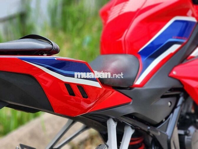 CBR150R 2022 new 99% 170km mới keng