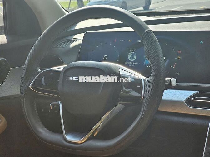 BaiC Beijing X7 Premium 2022 màu trắng