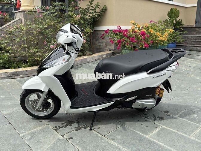 Lead 125 Trắng Đen chính chủ