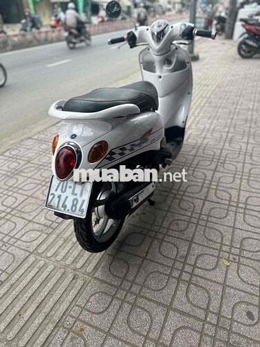 MIO CLASICO cavet theo xe giấy tờ đầy đủ xe nhập