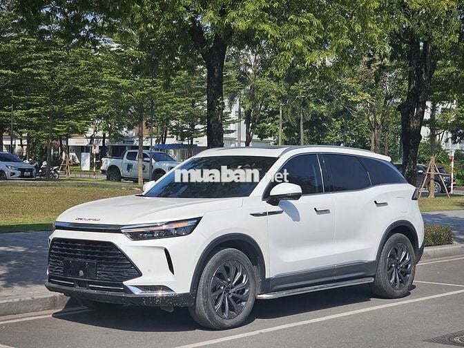 BaiC Beijing X7 Premium 2022 màu trắng