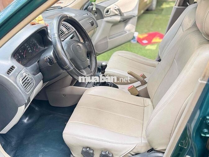 Mazda 323 Xăng Số sàn 5 chỗ