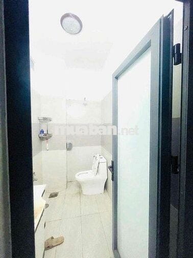 Cho Thuê Nhà MT Phan Văn Sửu , Ngay Etown Cộng Hoà , Nhà GA T3 .